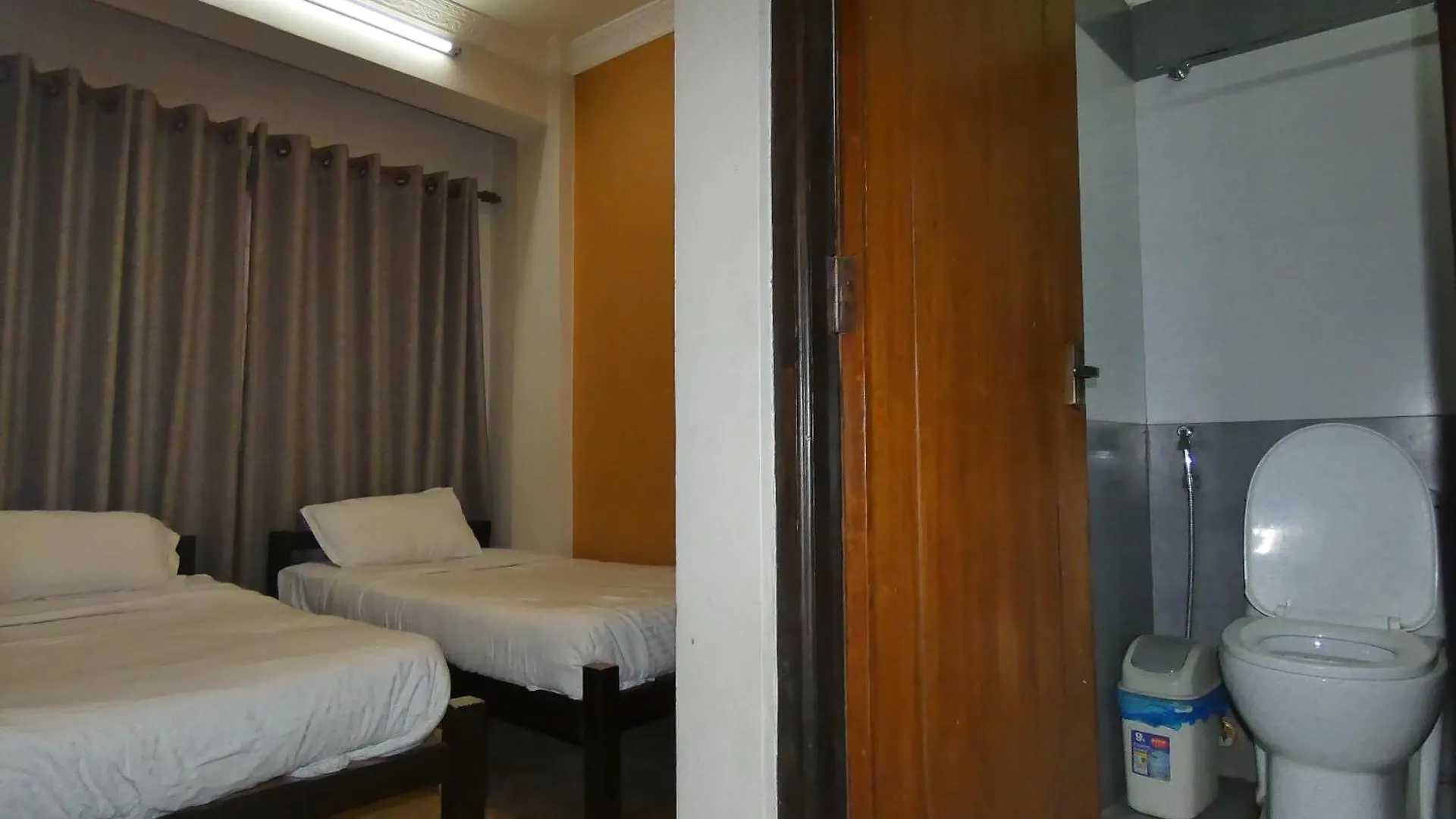 Bed and Breakfast Paradise Guest House Κατμαντού Νεπάλ